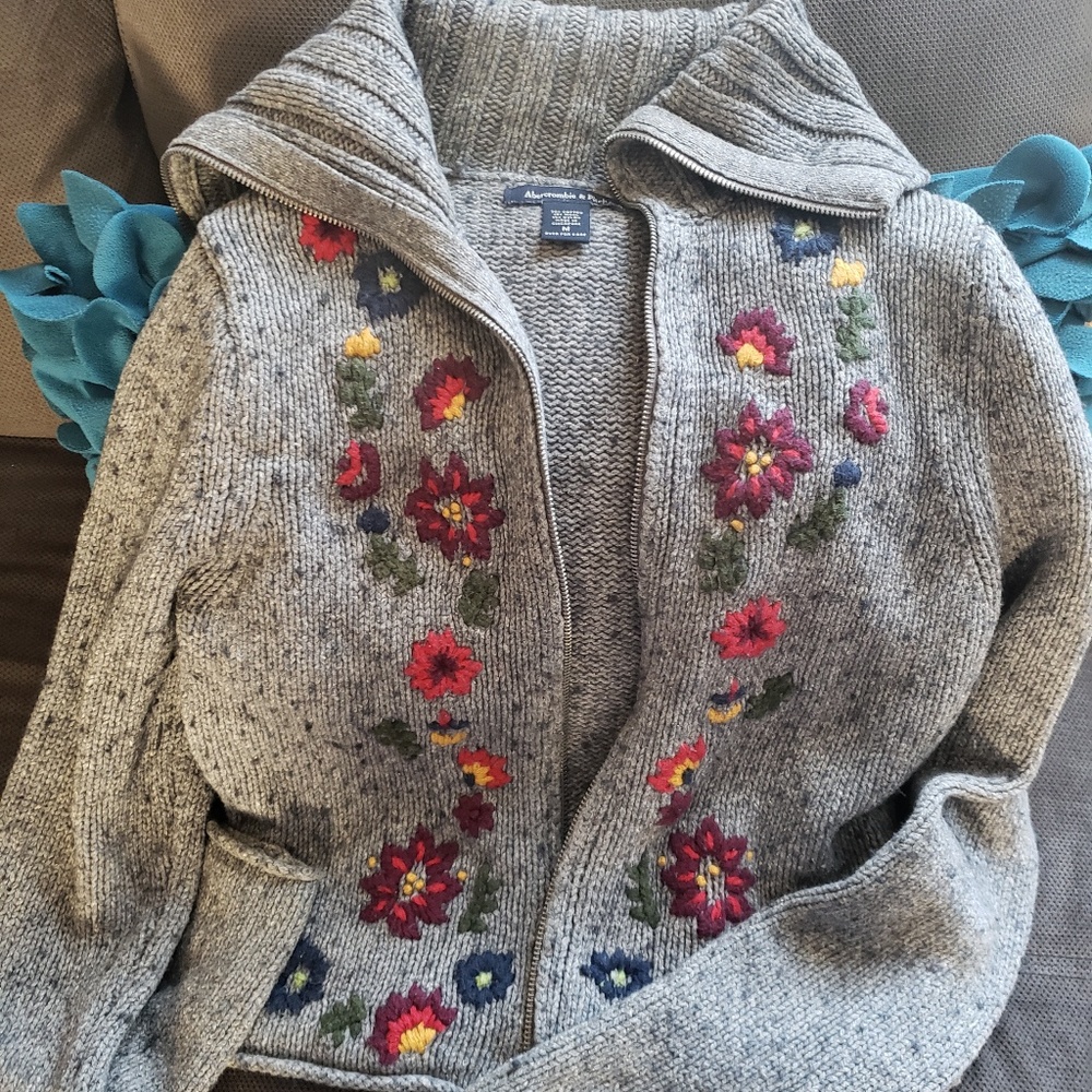 Zip up sweater
